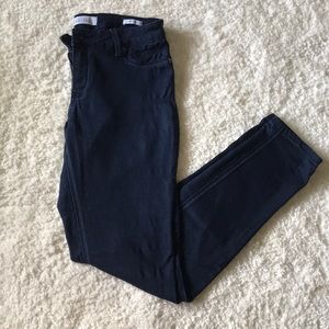 🌸 Kenneth Cole Skinny Jeans 🌸